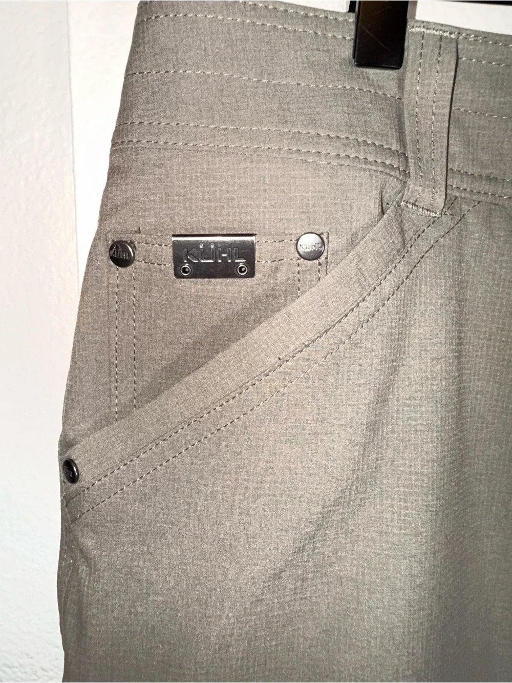 Kuhl lightweight performance